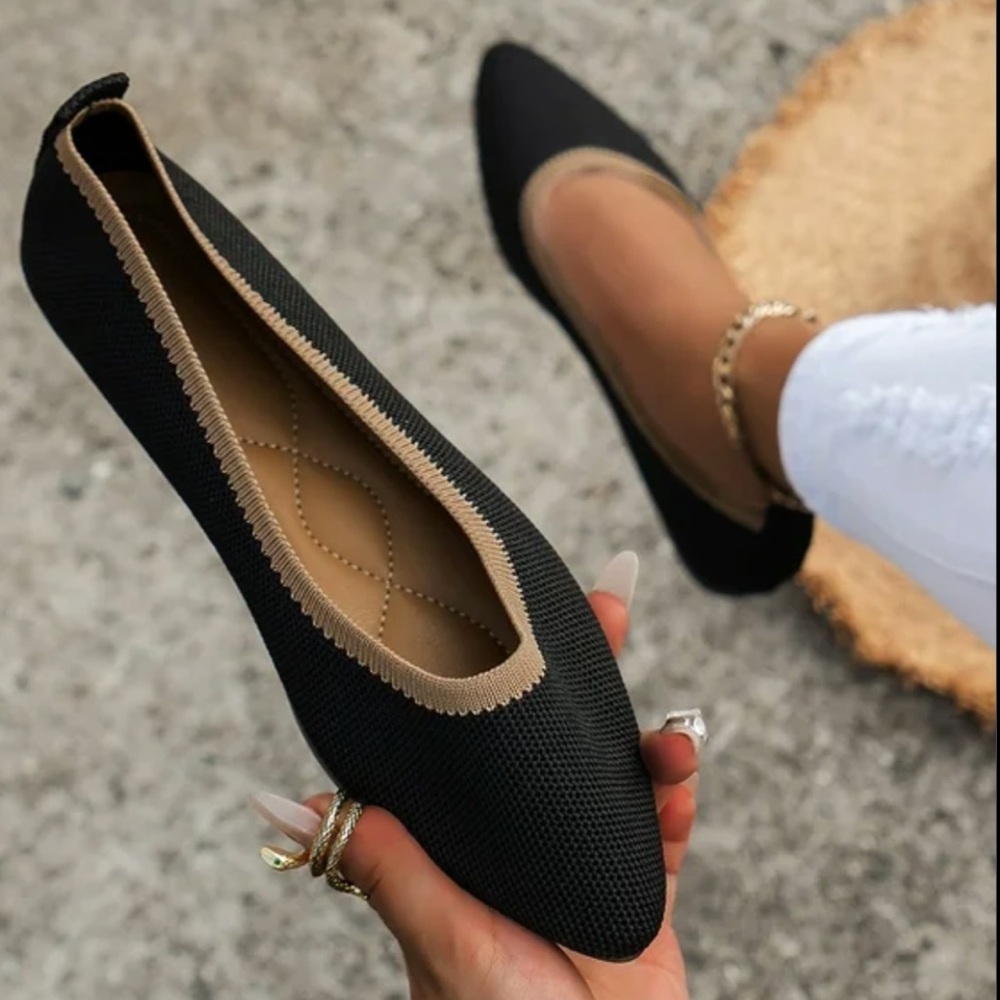 Vintage Black Flats with Tan Trim Pointed Toe